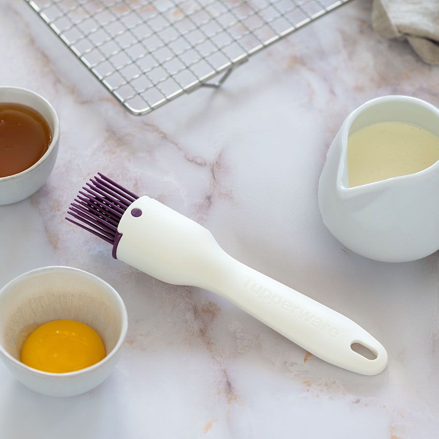 Baking Tupperware Silicone Basting Brush | 28143-YNWC