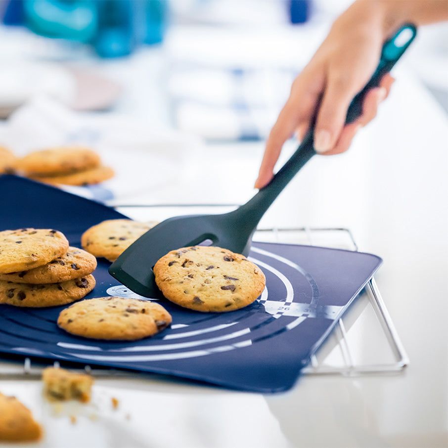 Baking Tupperware Spatula Black | 67314-GVDQ