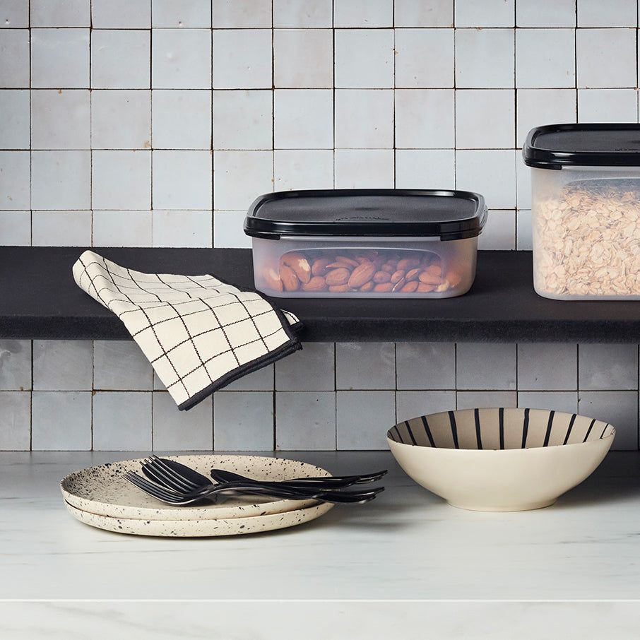 Dry Storage Tupperware Modular Mates Square 1 Black | 24136-LBMN