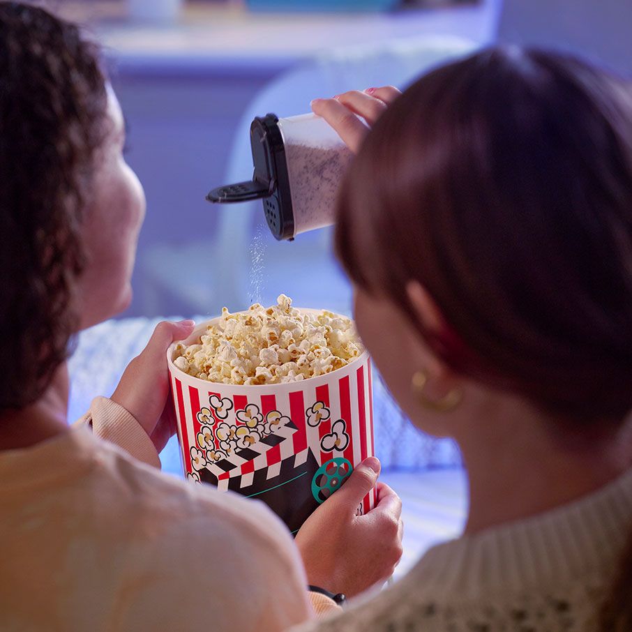 Dry Storage Tupperware One Touch Movie Night Canisters Red / White | 09473-WLVZ