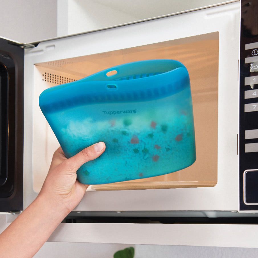 Freezer Storage Tupperware Ultimate Silicone Stand-up Bag Medium Green | 18579-SOLX