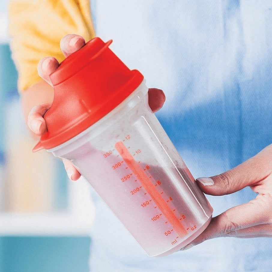 Mixing Bowls and Measuring Tupperware All-in-one Shaker Red | 02157-SPZY