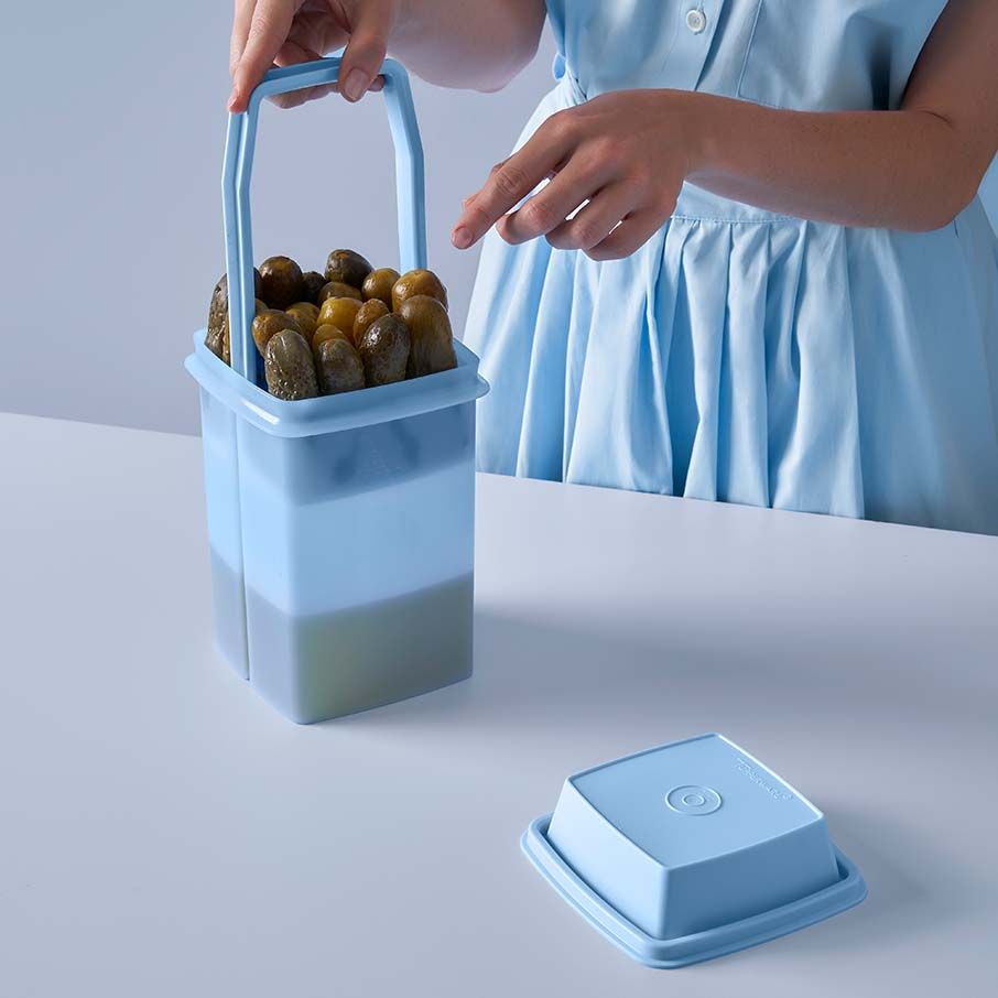 Refrigerator Storage Tupperware Pick-a-deli Container Sheer Ice Cube | 01785-VRTA
